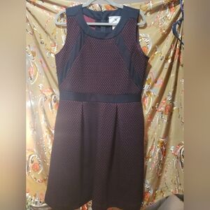 🥂 Stunning Tabitha Textured Poly Blend Black & Burgandy Sleeveless Midi Size 12